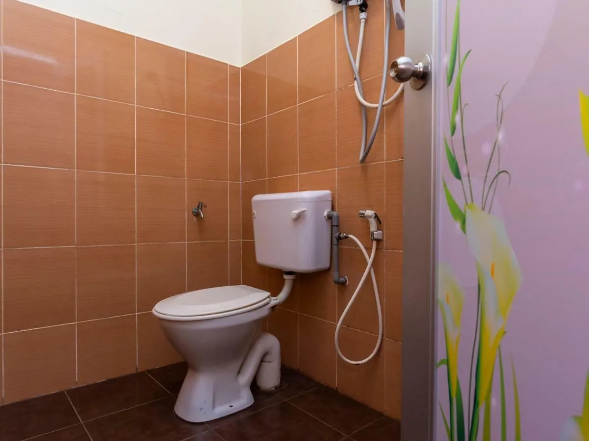 ג'והור בהרו I Harmony Hotel  ג'והור בהרו